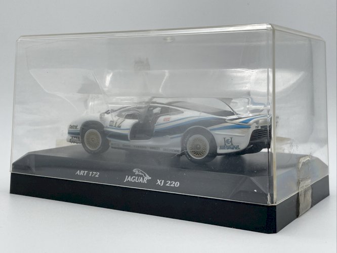 Jaguar XJ220 1/43 DetailCars