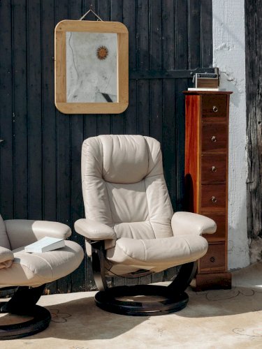 Jakob, la paire de fauteuils en cuir N°506