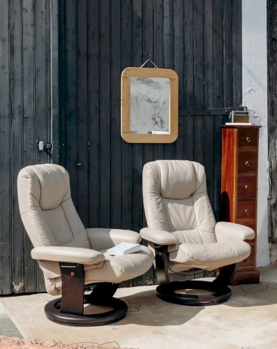 Jakob, la paire de fauteuils en cuir N°506