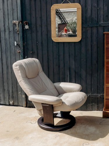 Jakob, la paire de fauteuils en cuir N°506