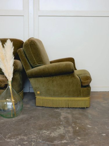 Jakob, la paire de fauteuils en velours vert N°848