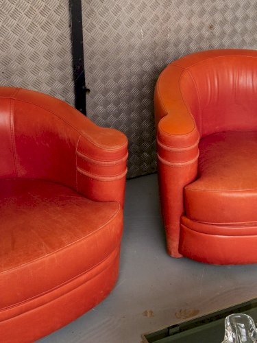 Jakob, la paire de fauteuils N°320