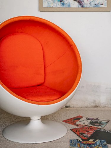 Jakob, le fauteuil Ball Chair N°655