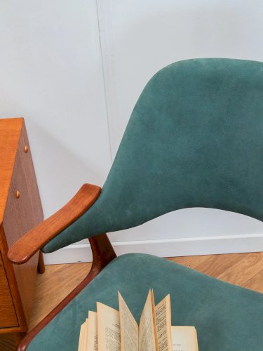 Jakob, le fauteuil bleu N°678