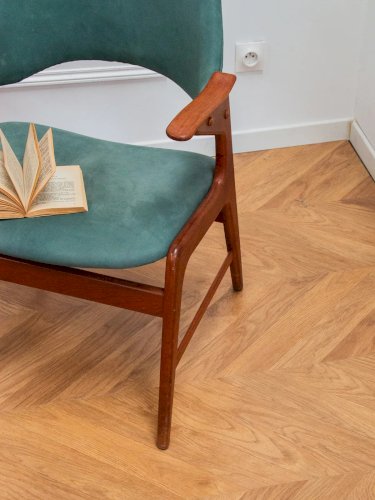 Jakob, le fauteuil bleu N°678