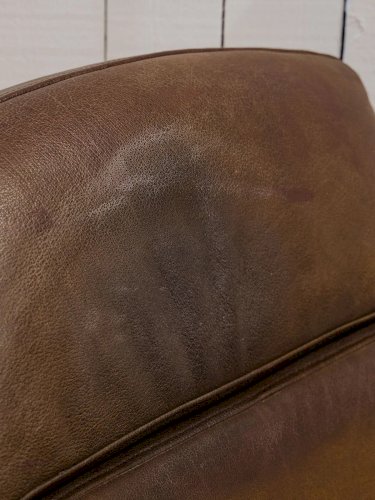 Jakob, le fauteuil en bois et cuir N°795