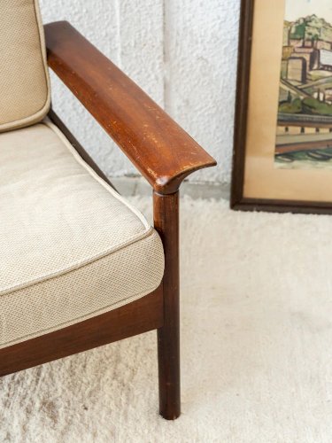 Jakob, le fauteuil en bois N°261