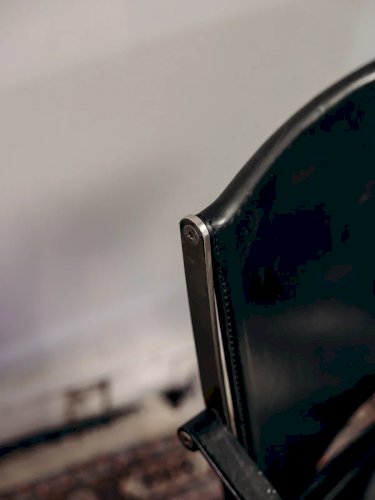 Jakob, le fauteuil en cuir Carlotta Flexform N°721