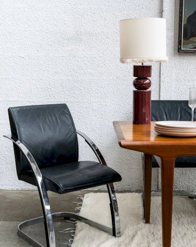 Jakob, le fauteuil en cuir N°76