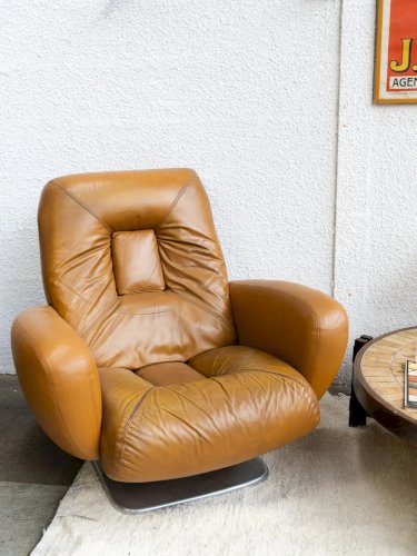 Jakob, le fauteuil en cuir N°84
