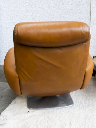 Jakob, le fauteuil en cuir N°84
