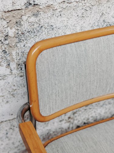 Jakob, le fauteuil en métal N°346