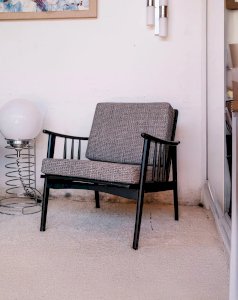 Jakob, the fabric armchair No. 654