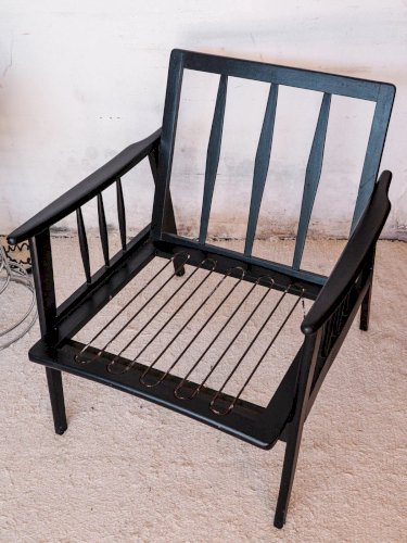 Jakob, le fauteuil en tissu N°654