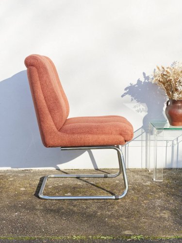 Jakob, le fauteuil en tissu N°699