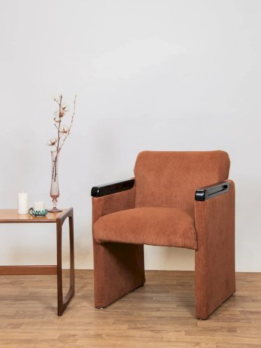 Jakob, le fauteuil en velours côtelé N°109