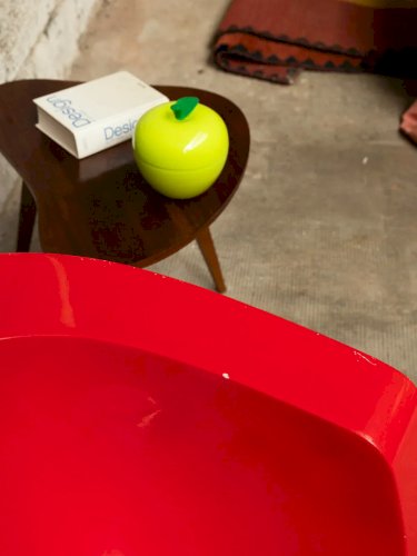 Jakob, le fauteuil rouge 70's N°452