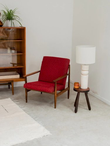 Jakob, le fauteuil rouge N°431