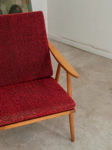 Jakob, le fauteuil rouge N°437