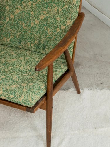 Jakob, le fauteuil scandinave vert N°426