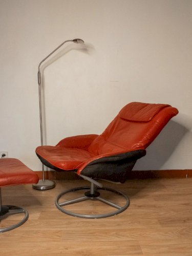 Jakob, le fauteuil simili-cuir rouge N°492