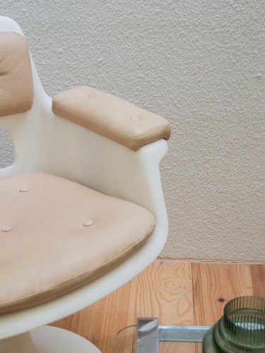 Jakob, le fauteuil tulipe Albert Jacob N°704