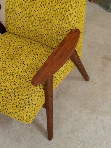Jakob, le grand fauteuil jaune N°438