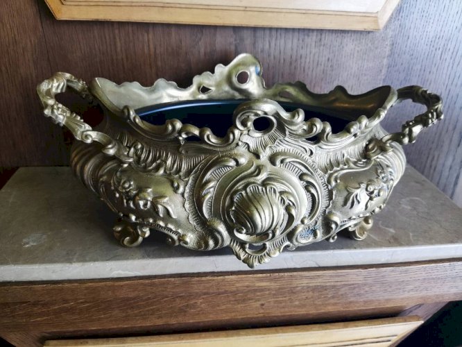 Jardinière en bronze début du XIXème siècle