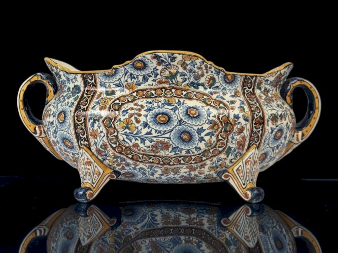 Jardinière en faience de Gien XIXeme decor Persan