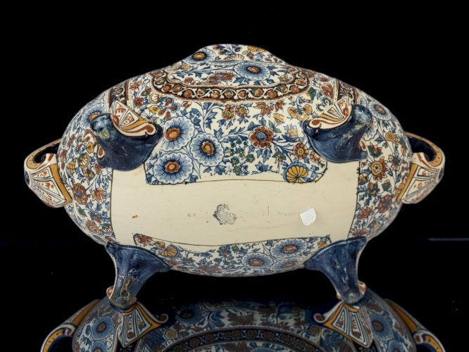 Jardinière en faience de Gien XIXeme decor Persan