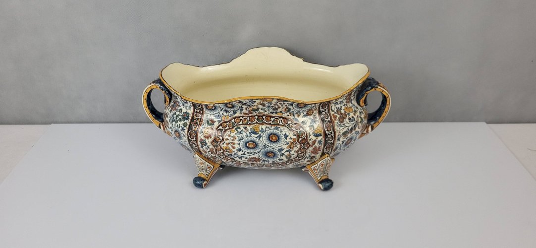 Jardinière en faïence de Gien XIXeme décor persan