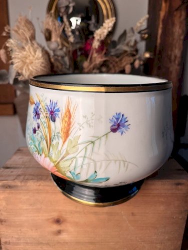 Jardinière Napoléon III en porcelaine de Paris