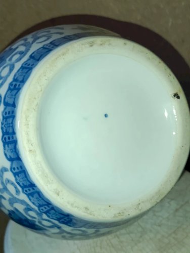 jardiniere / pot 20eme siecle chinois a decor floral en bon etat