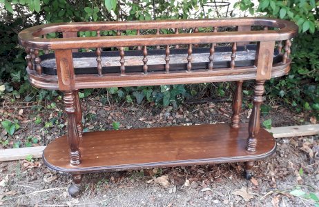 Wooden raised planter