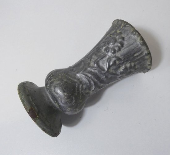 jardinière vase ancien en fonte