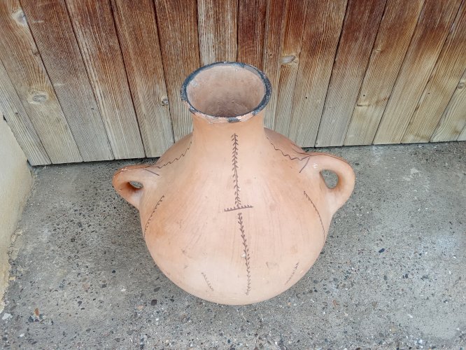 Jarre en terre cuite du Maghreb 