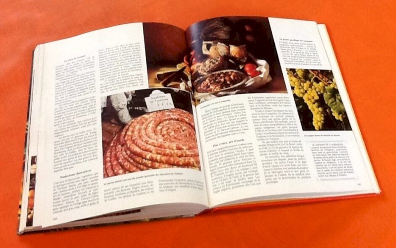 Jean Ferniot  La France des Terroirs Gourmands   Sélection du Reader' s Digest 