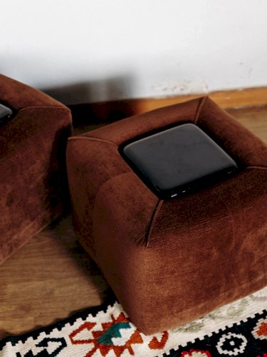 Jean-Philippe, la paire de poufs Cinna N°29