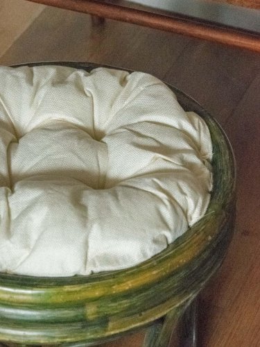 Jean-Philippe, le pouf en rotin vert N°77