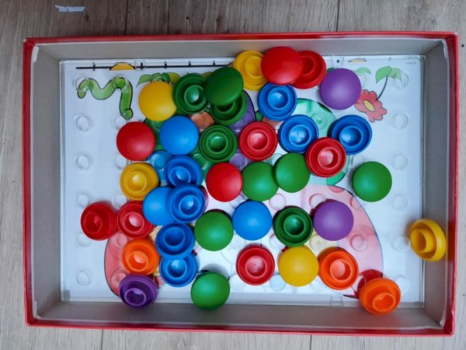 jeu pour enfant Colorino complet en bon etat