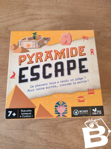 jeu pyramide escape n joy en tres bon etat