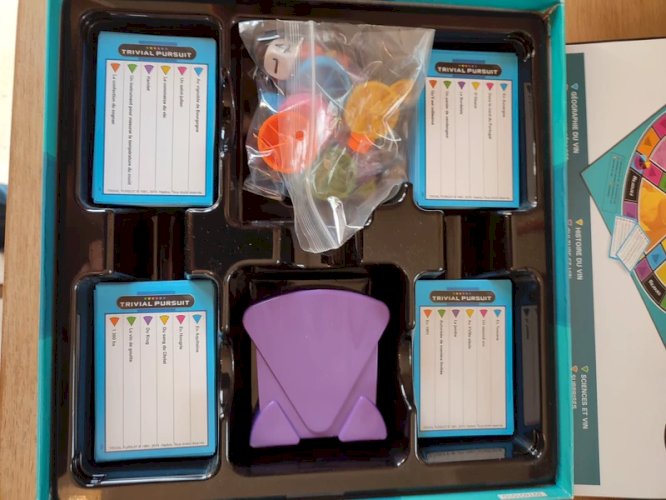 jeu trivial pursuit edition des vins en bon etat