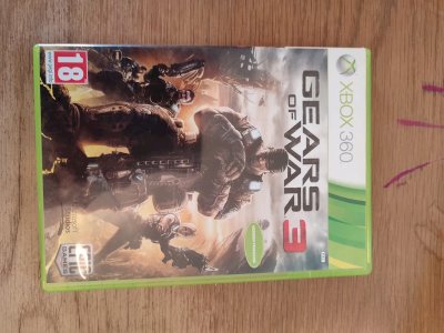 Jeu xbox 360  Gear of wars 3 en bon etat