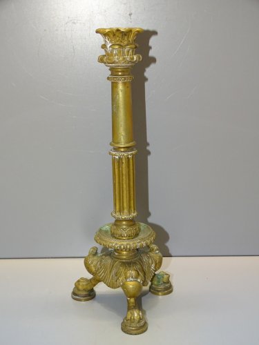 -JOLI ANCIEN BOUGEOIR EMPIRE/RESTAURATION sur 3 PIEDS GRIFFES Bronze et Laiton D