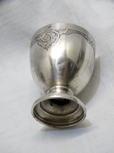 -JOLI ANCIEN COQUETIER ARGENT poinçon MINERVE 1 COLLECTION VITRINE déco TABLE