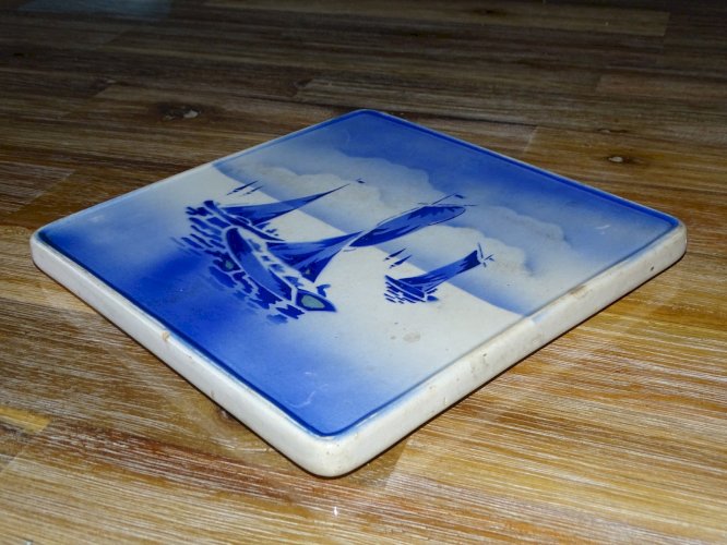 -JOLI ANCIEN DESSOUS DE PLAT MOULIN DES LOUPS MODELE MARINE BATEAUX BLEUS  D