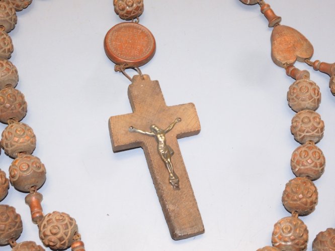 -JOLI ANCIEN GRAND ROSAIRE BOIS BOULES SCULPTEES COEUR de MARIE Jésus chapelet D