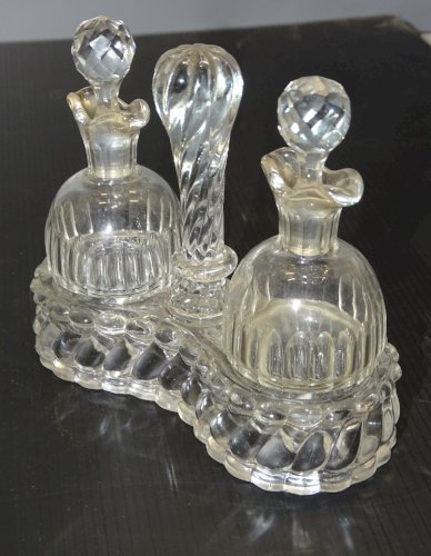 -JOLI ANCIEN HUILIER VINAIGRIER CRISTAL de BACCARAT déco TABLE VITRINE   D