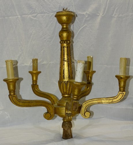 -JOLI ANCIEN LUSTRE BOIS DORE 5 BRANCHES POUR AMPOULES A VISSER déco    D
