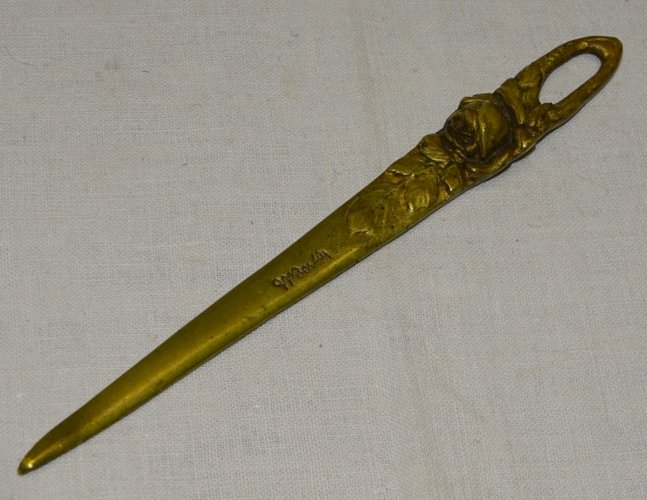 -JOLI ANCIEN OUVRE LETTRE COUPE PAPIER BRONZE ART DECO signé M.BERTIN BUREAU  D